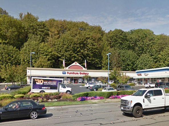 Southcenter Parkway Retail: 16875 Southcenter Pkwy, Tukwila, WA 98188